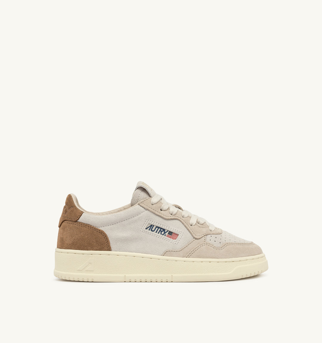 AUTRY MEDALIST LOW BEIGE BROWN