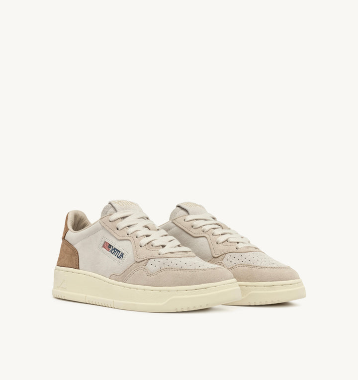 AUTRY MEDALIST LOW BEIGE BROWN