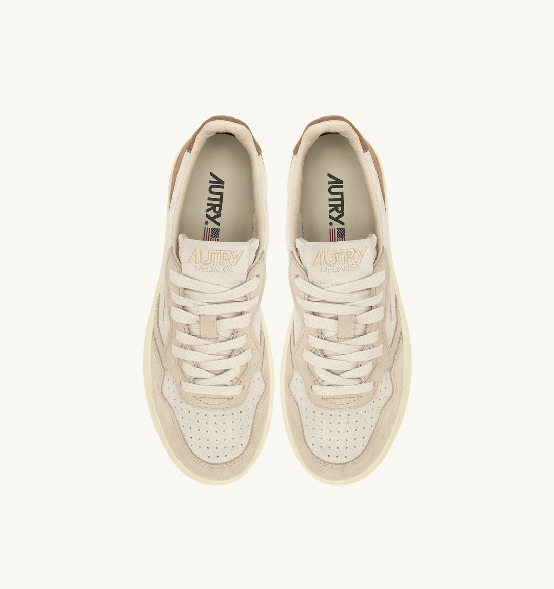 AUTRY MEDALIST LOW BEIGE BROWN