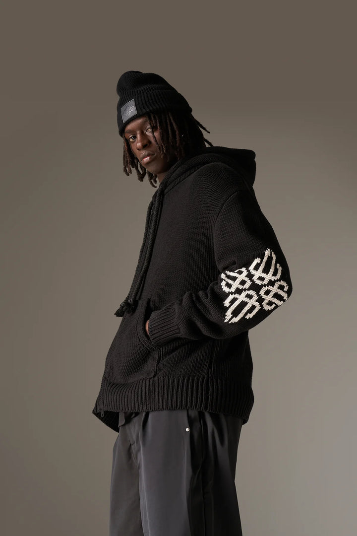 CHUNKY KNIT EMBLEM ZIP THROUGH HOODIE BLACK