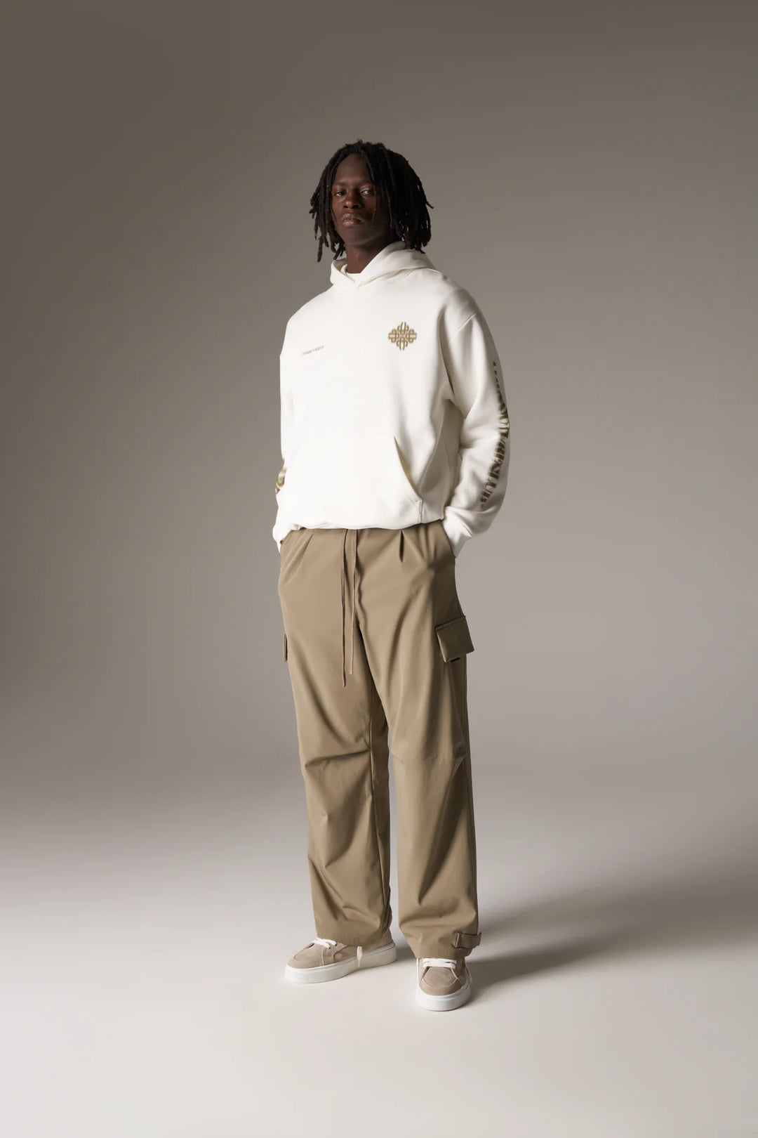 MOTION BLURRED EMBLEM HOODIE KHAKI