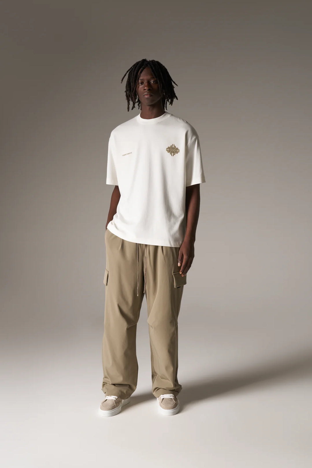 MOTION BLURRED EMBLEM T-SHIRT khaki