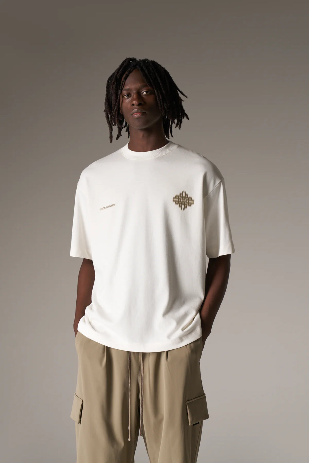 MOTION BLURRED EMBLEM T-SHIRT khaki