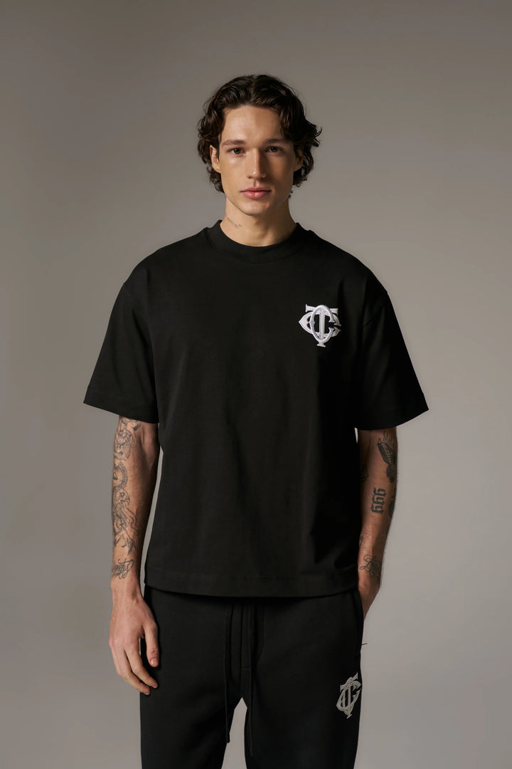 MONOGRAM EMBLEM T-SHIRT
BLACK