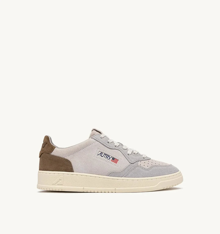 AUTRY MEDALIST LOW MEN TRIC/SUEDE VAPOR/CIGAR