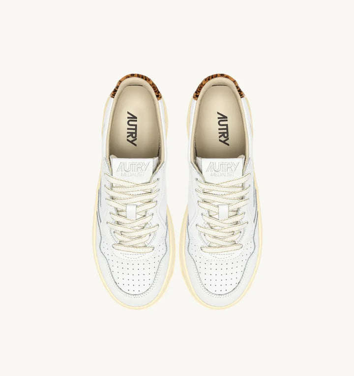 AUTRY MEDALIST PLATFORM LOW WOMEN VO01 LEAT/PONYSP WHT/LEOP