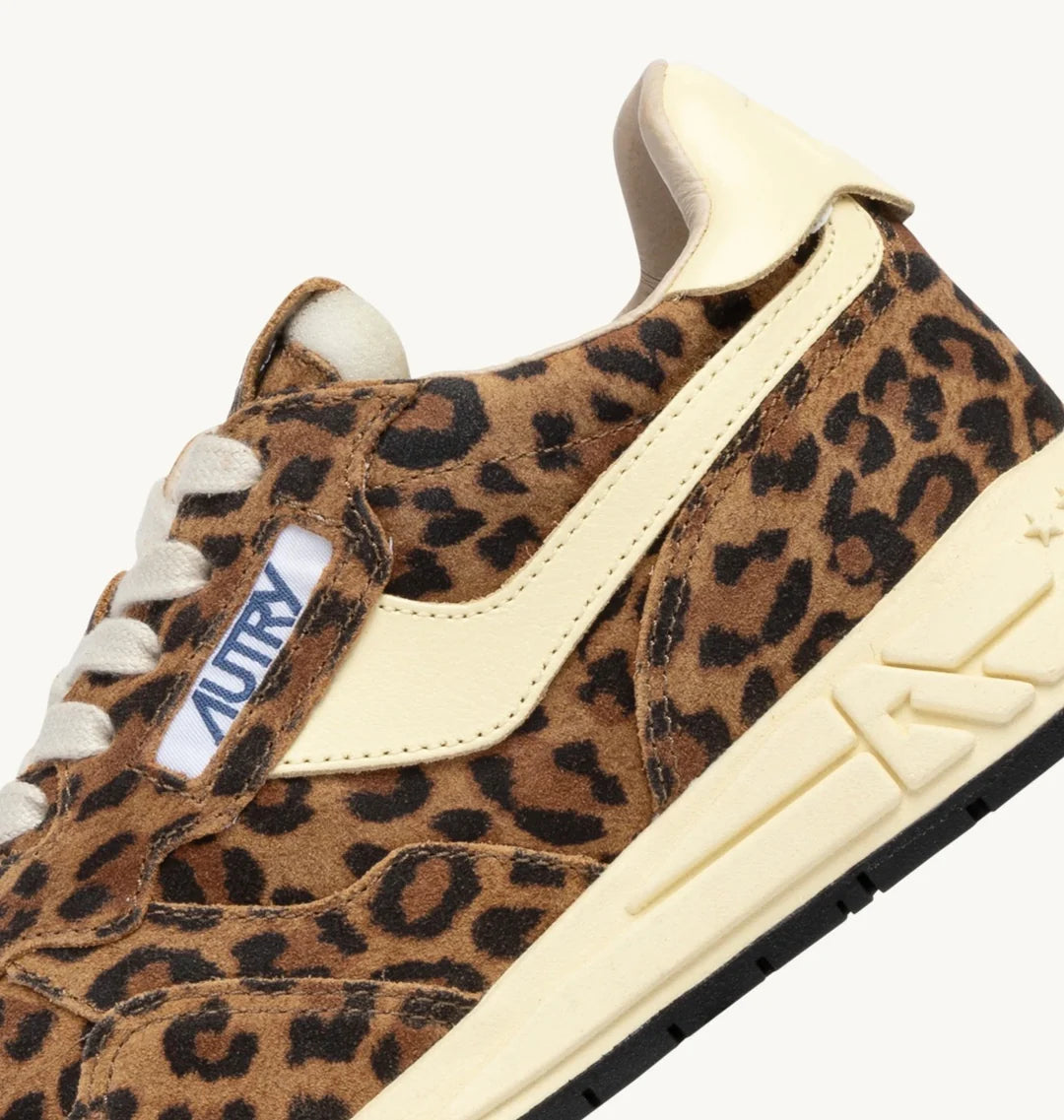 AUTRY SNEAKERS REELWIND LOW SNEAKERS IN LEOPARD SUEDE AND RUTABAGA LEATHER WWLW
