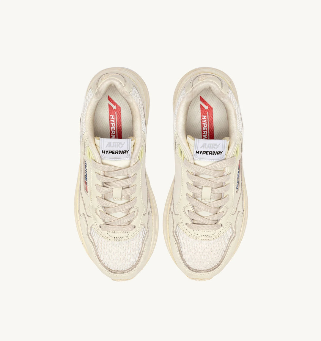 AUTRY HYPERWAY SNEAKERS IN WHISPER WHITE LAMINATED LEATHER AND MESH