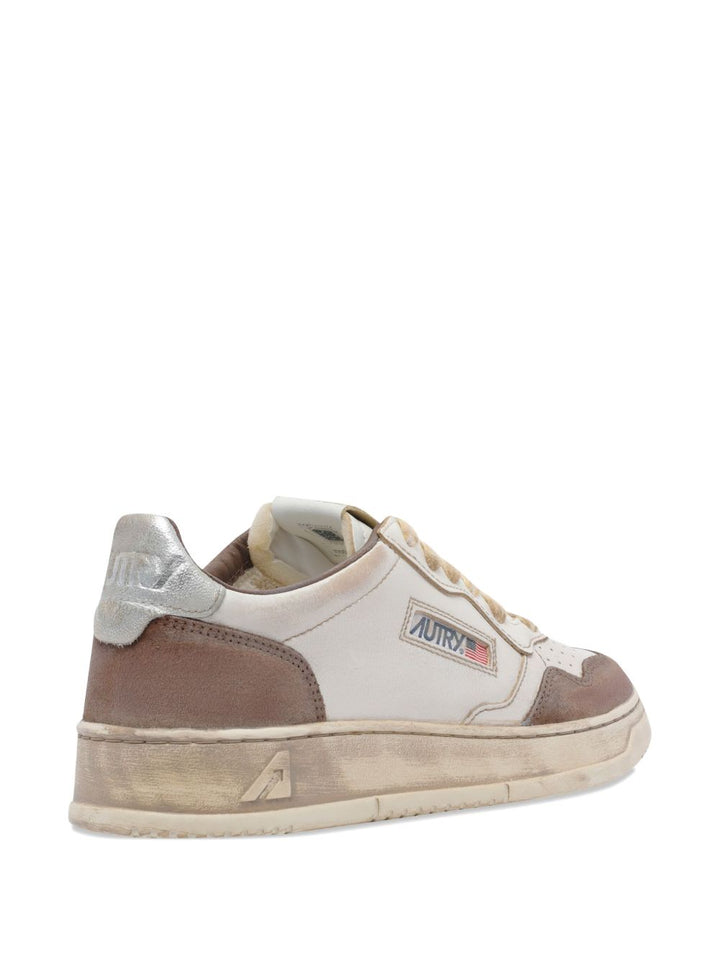 AUTRY
Medalist low super vintage avlm ls09 sneakers
