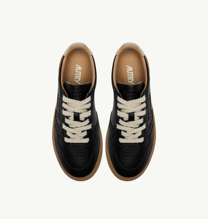 AUTRY SNEAKERS MEDALIST LOW SNEAKERS IN BLACK AND MARSHMALLOW LEATHER AULM - BD04