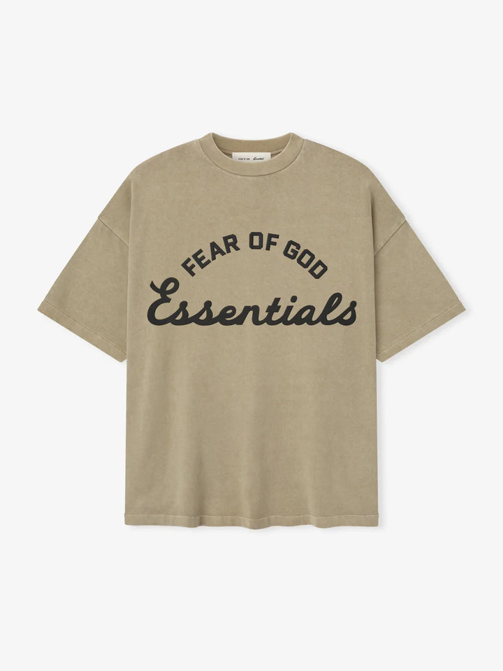 ESSENTIALS TRAINING 90S TEE FADED DUNE
