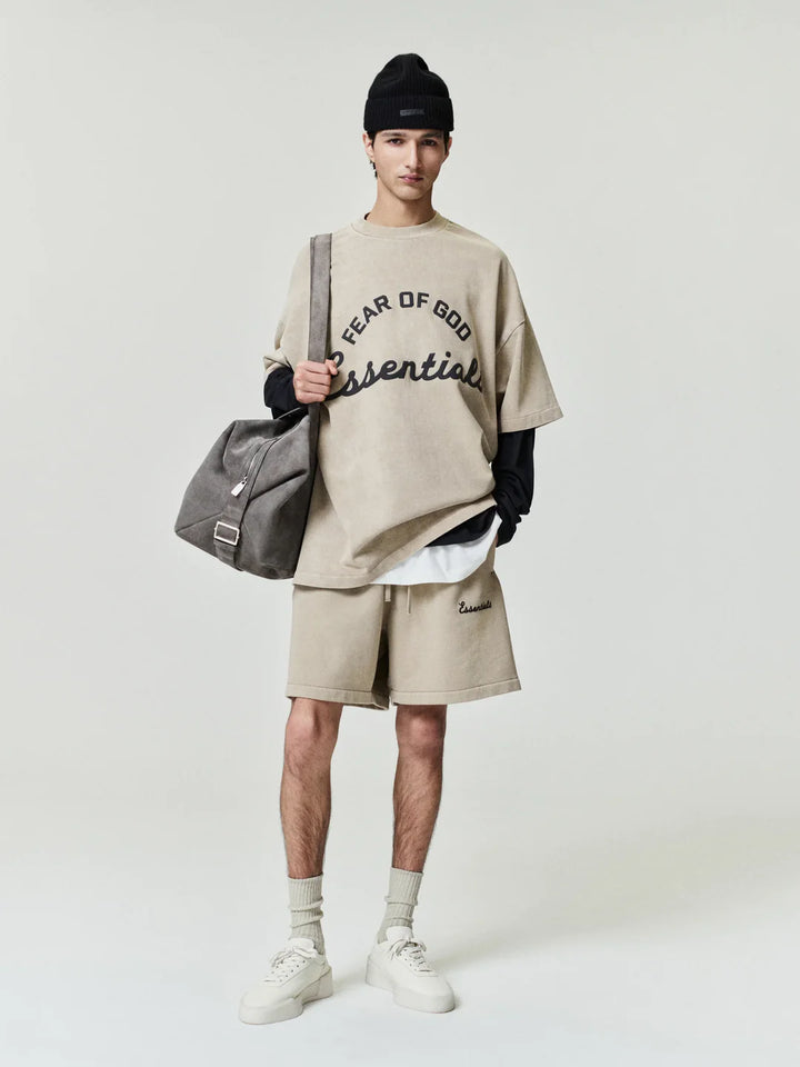 ESSENTIALS TRAINING CLASSIC SWEATSHORT FADED DUNE