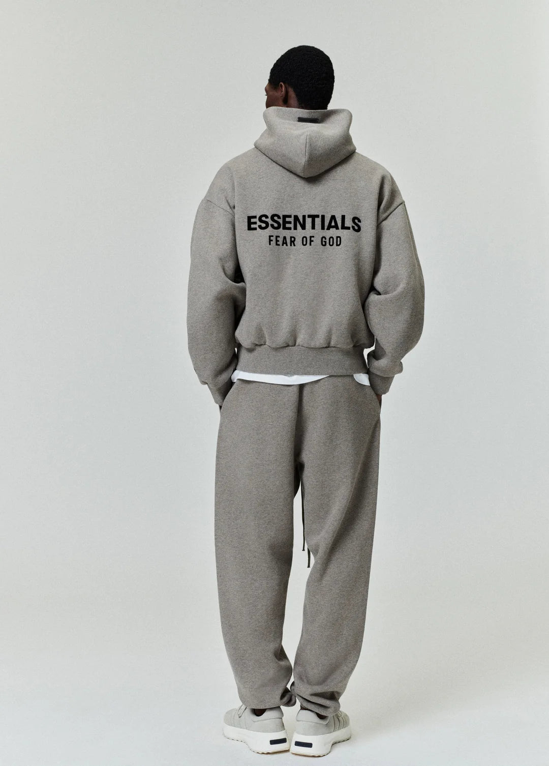 ESSENTIALS CLASSIC HOODIE | HOMESTEAD HEATHER