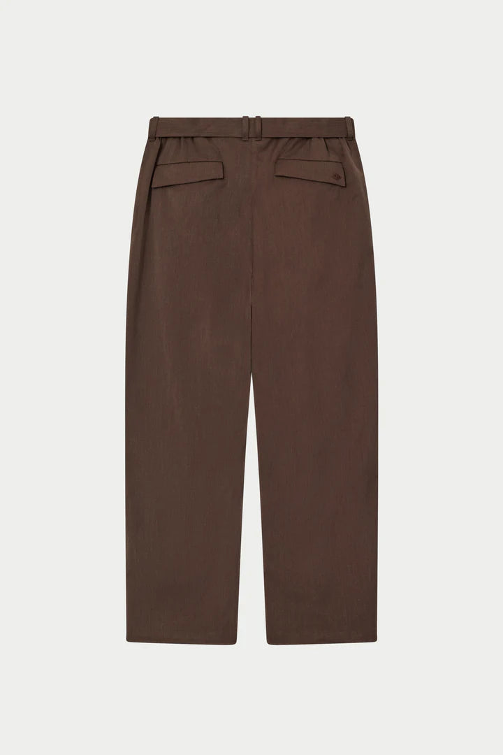 SMART TIE BELTED TROUSERS BROWN
