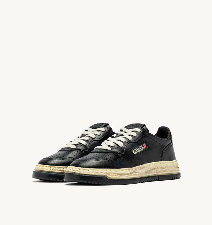 AUTRY X MAISON MIHARA YASUHIRO SUPVINT LOW MAN BLACK MMY2