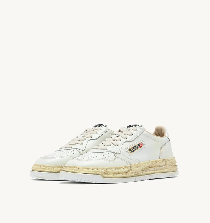 AUTRY X MAISON MIHARA YASUHIRO SUPVINT LOW MAN WHITE MMY2