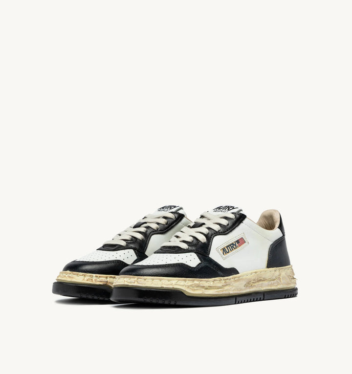 AUTRY X MAISON MIHARA YASUHIRO SUPVINT LOW MAN BLACK WHITE MMY2