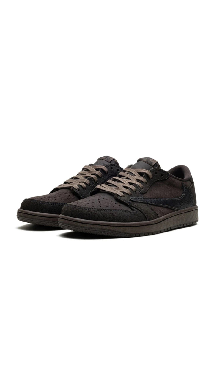 Air Jordan 1 x Travis Scott
Velvet Brown and Dark Mocha